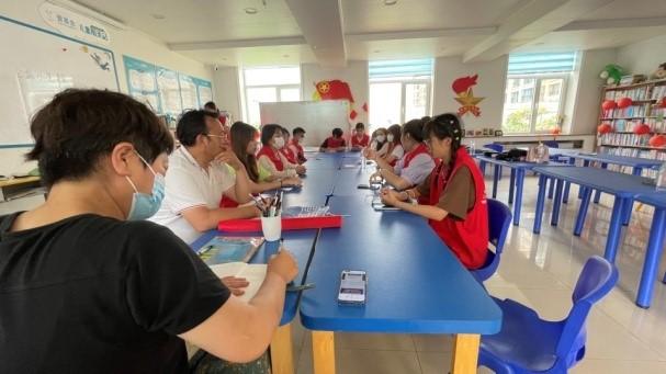 和芬姨、王老师、柳姐的总结交流会.jpg